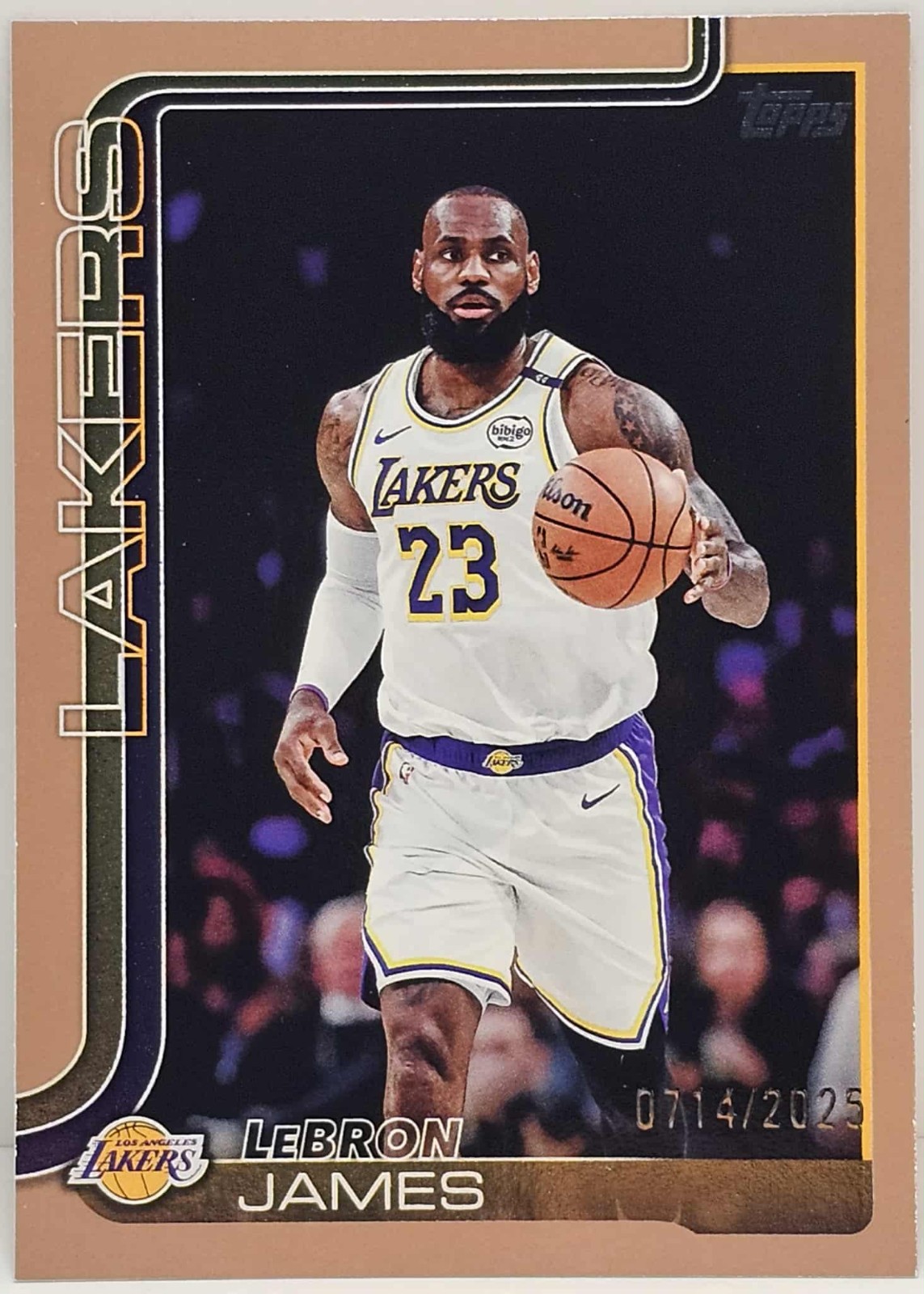 LEBRON JAMES 2025-26 TOPPS FLAGSHIP GOLD BORDER LA LAKERS #150 /2025