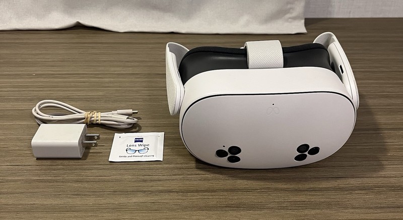 Meta Quest 3S 128GB Oculus VR Headset Only (Great Condition, no controllers)
