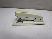 Vintage Swingline Model 711 Tan 5 1/4" Desktop Paper Stapler Made in USA