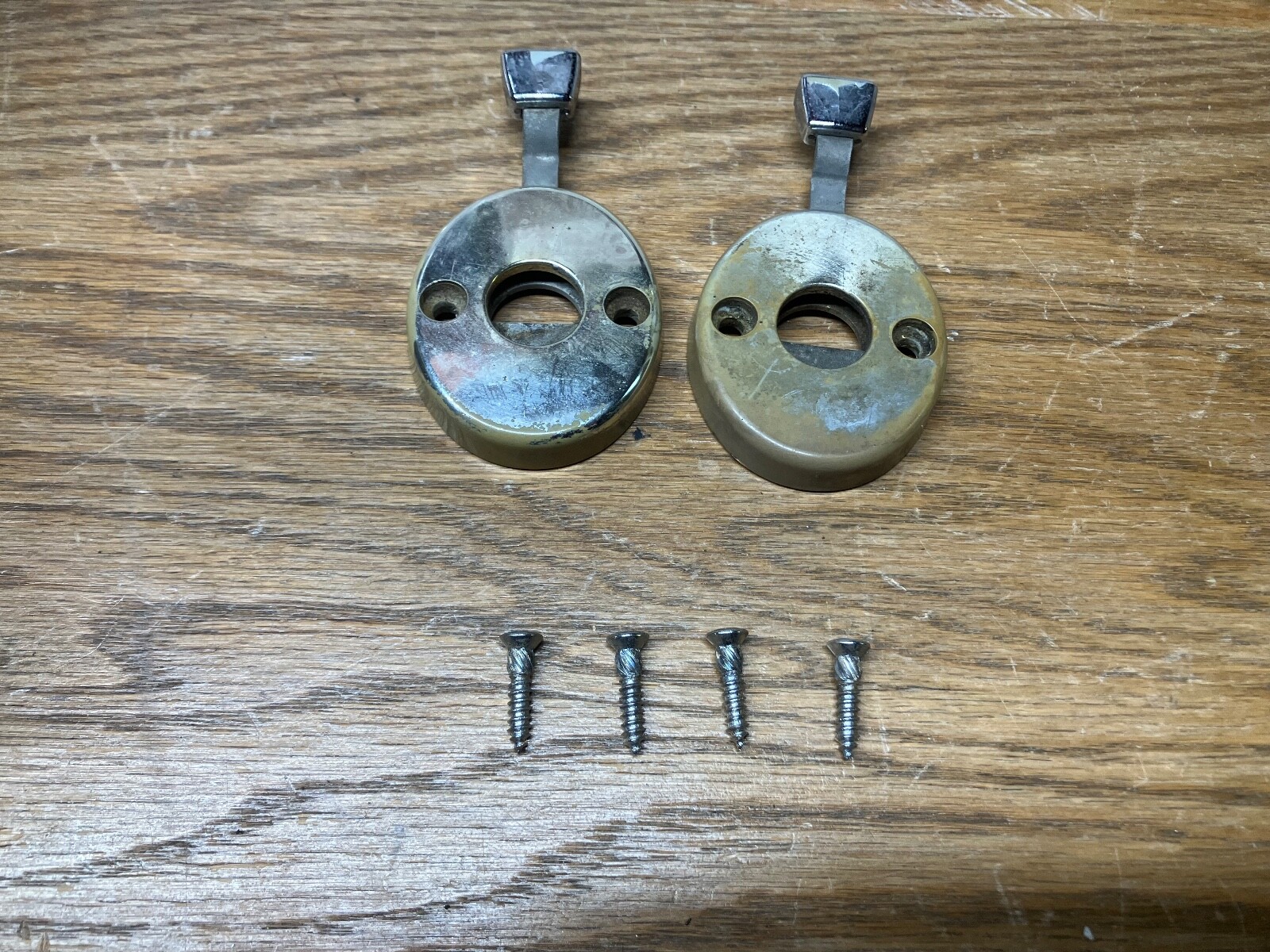 OEM Bucket Seat Headrest Lock Set 19691972 GTO Lemans Chevelle Riviera