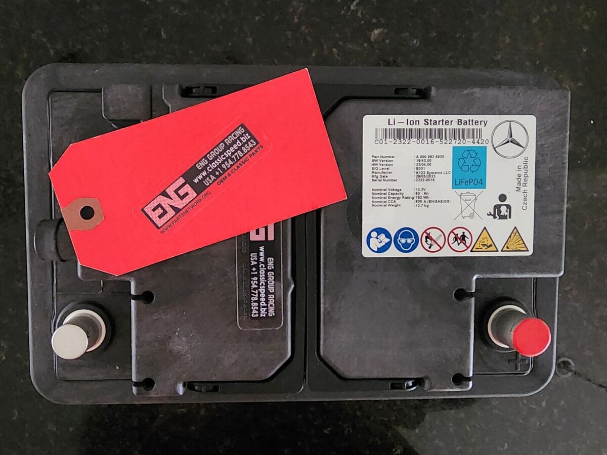 2025-26 NEW/OEM GENUINE LIB MERCEDES-AMG A0009826925 2025-26 NEW/OEM GENUINE LIB MERCEDES-AMG A0009826925