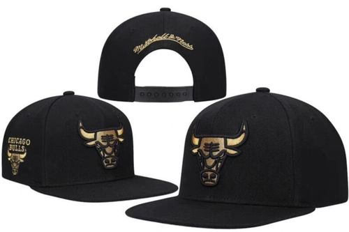 Chicago Bulls Hat Snapback Adjustable Fit Cap Black Gold Logo, Limited edition - Picture 2 of 3