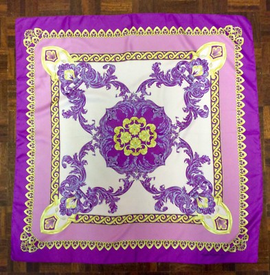 1980er Gloria Vanderbilt großer Schal quadratisch 34x34 cm