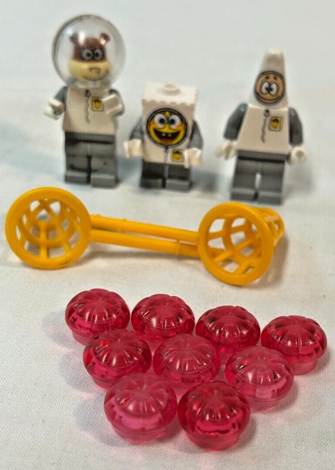 Lego 3831 Minifigures-Spongebob Squarepants, Patrick, Sandy Cheeks, jelly fish - Image 2 of 4
