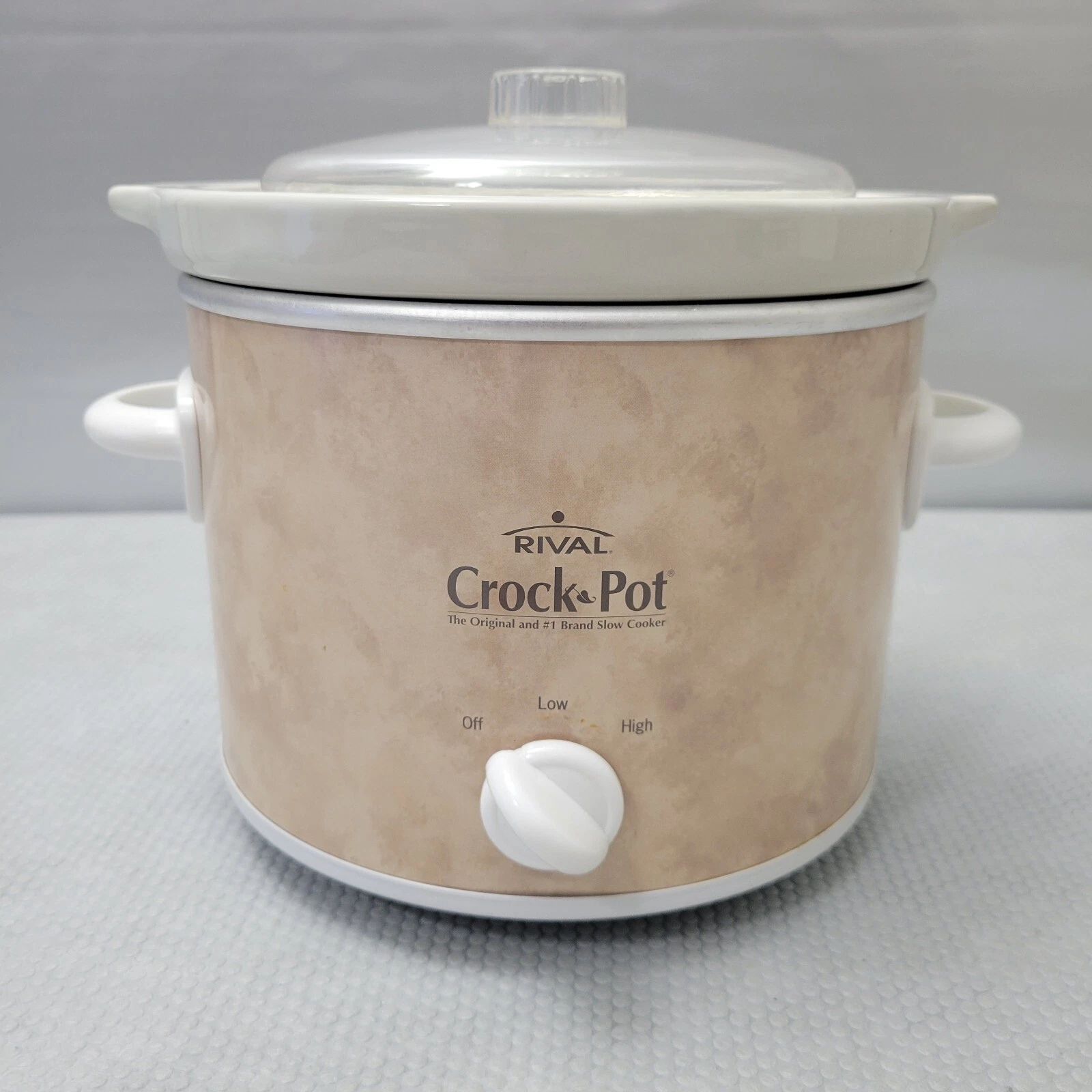 Rival 2 Qt Quart Small Crock Pot Stoneware Slow Cooker Model SCR200.