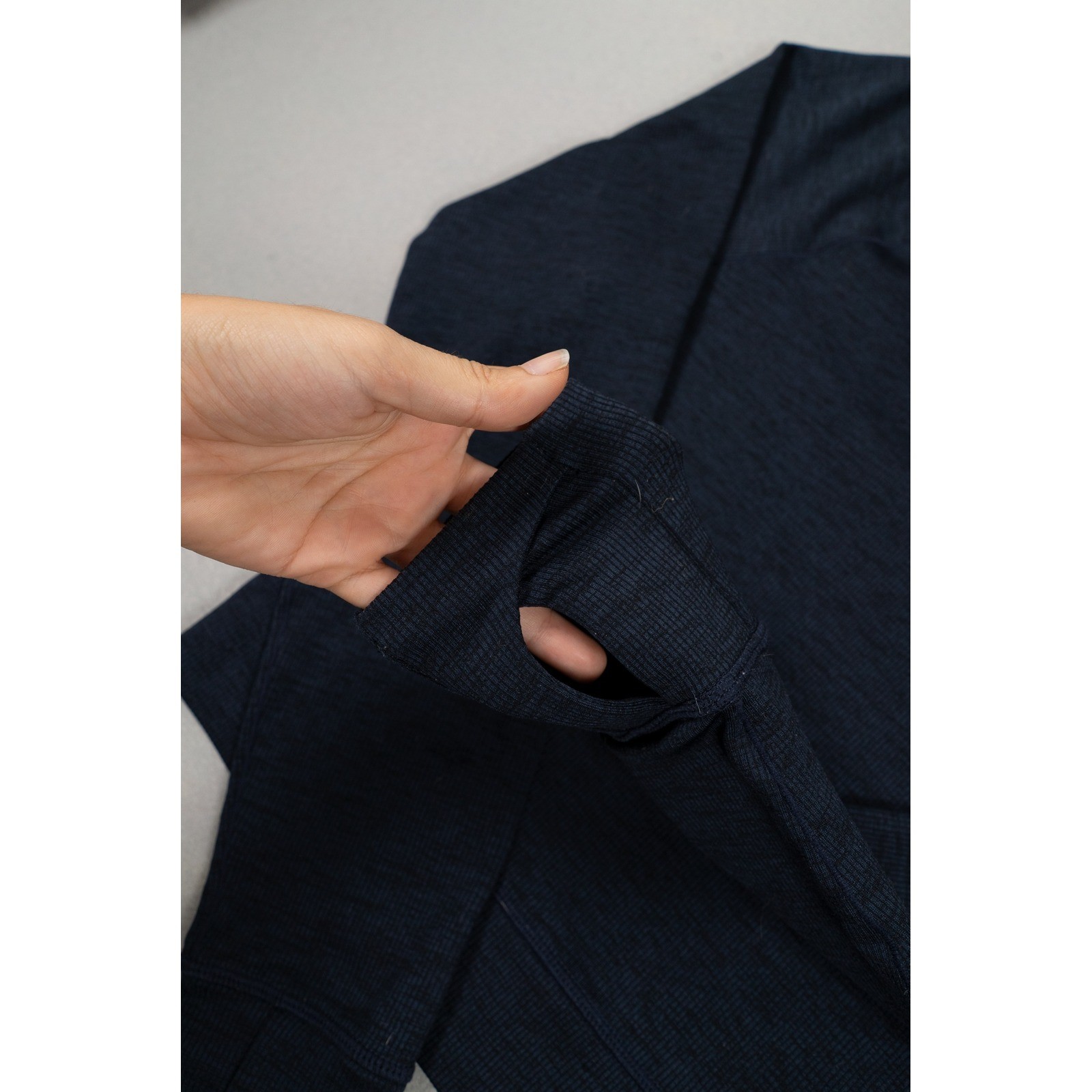 Prana Womens Navy Space Dye Cowl Neck Long Sleeve Thumbhole Active Top Small image 2