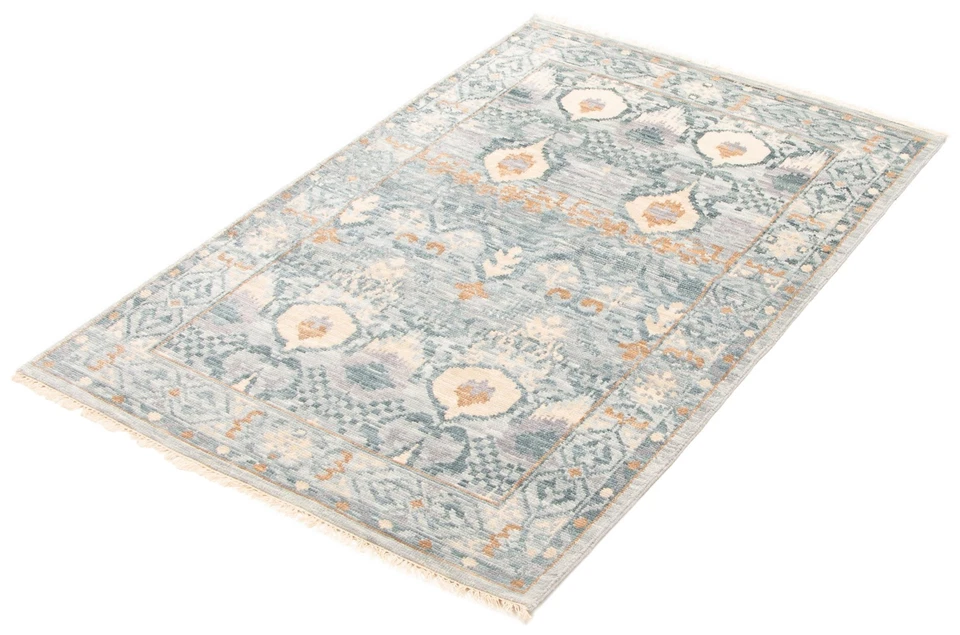 Traditional Hand-knotted Wool Oriental Carpet 4'1" x 6'2" Area Rug - Image 4 of 4