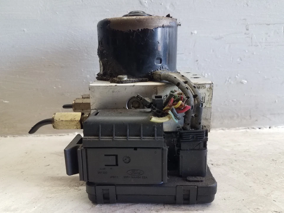 Ford Explorer 1999-2001 4,0 L A B S P U M M O D U L E #XL2T-2C219-AB (M305) Foto 2 de 4