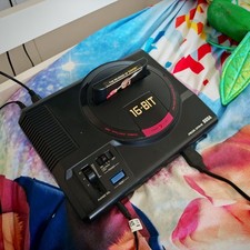 Sega Mega Drive MK1 Pal System + Games + Controller + Leads Fully Working Tested