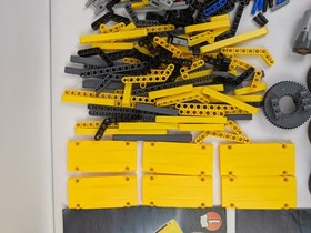Lego 8264 Technic Hauler Set With Manuals Construction Complete NO STICKERS