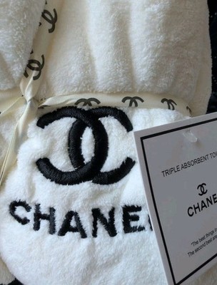 CHANEL Triple Absorbent White Bath Towel Face Towel Set of 2 New
