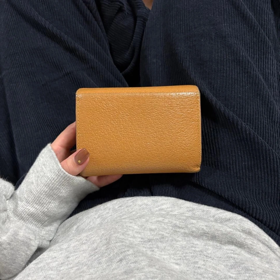 Cartera Vivienne Westwood triple camel Foto 2 de 4