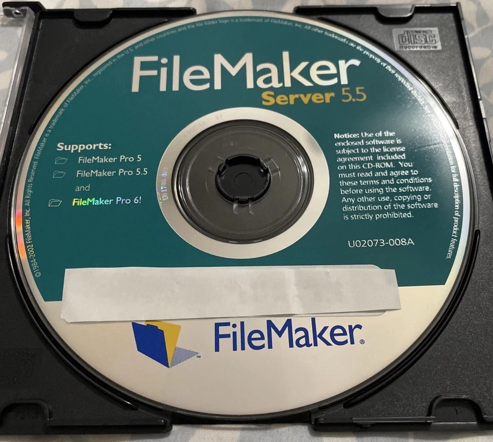 FileMaker Pro server 5.5 with key code - Image 3 of 3