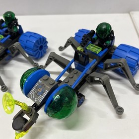 Lot Of 2 Lego 6837 Space Insectoids COSMIC CREEPER Complete w/1 Instruction Book