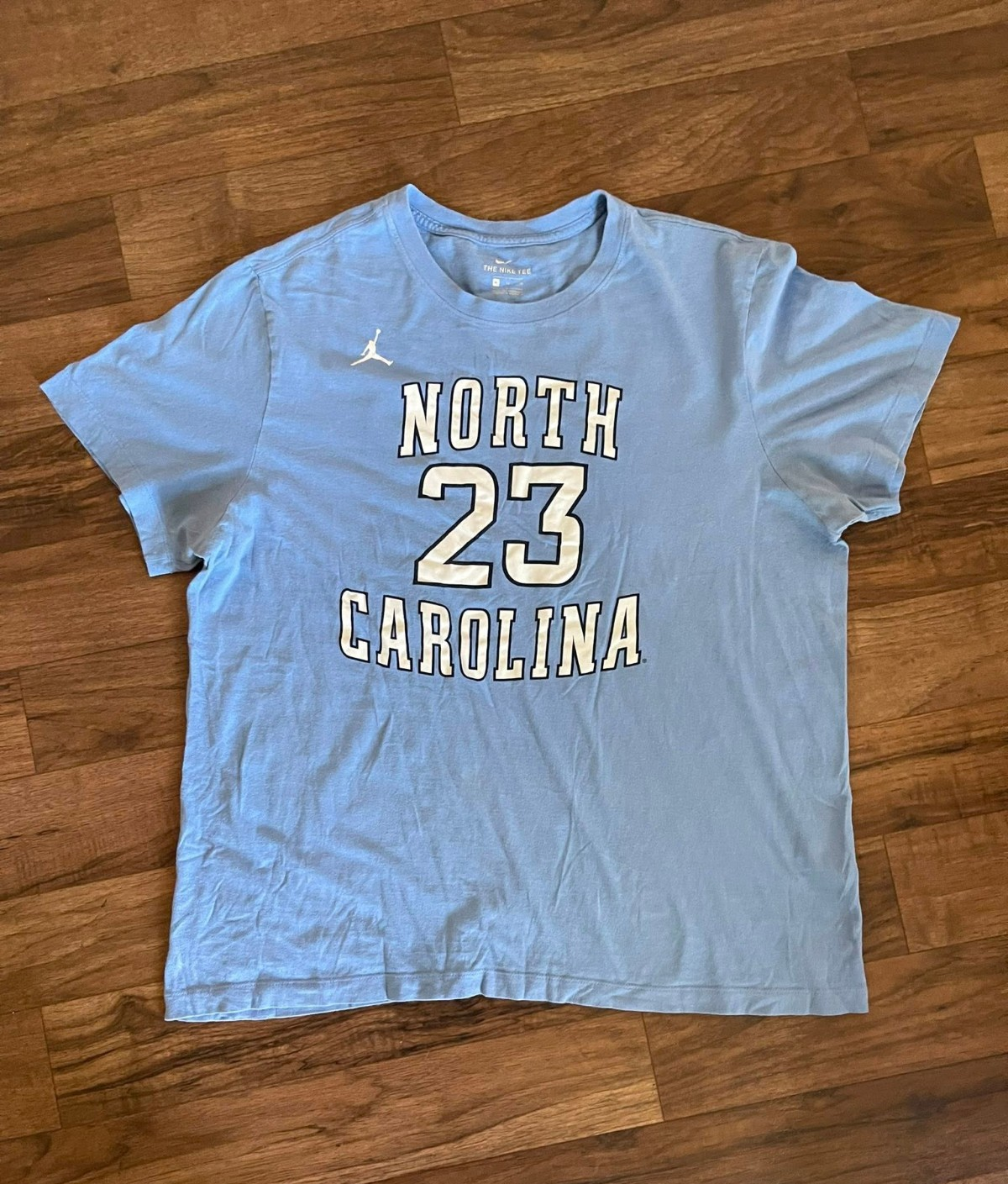 The Nike Tee Men's Graphic Blue Tshirt Size XL