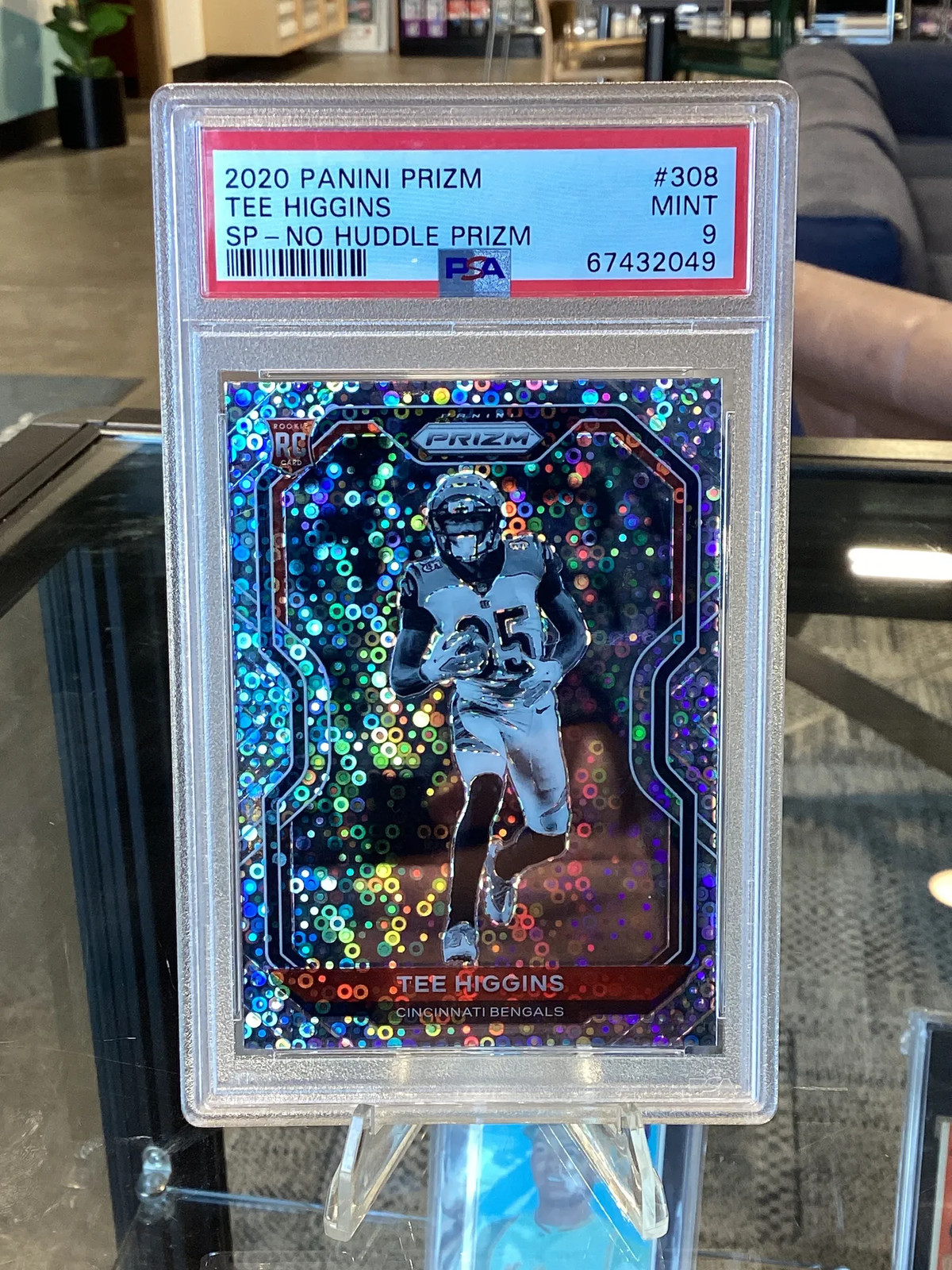 2020 Panini Prizm Tee Higgins #308 Variation No Huddle PSA 9