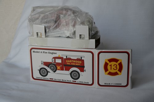 Eastwood Company Model A Ford Fire Engine - 1:25 Scale Limited Edition - Picture 2 of 3