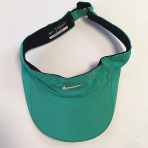 green nike visor