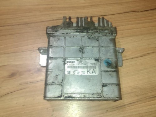 Opel Vectra 1996 ECU Engine Computer (Engine Control Unit) 0281001 #80572-00