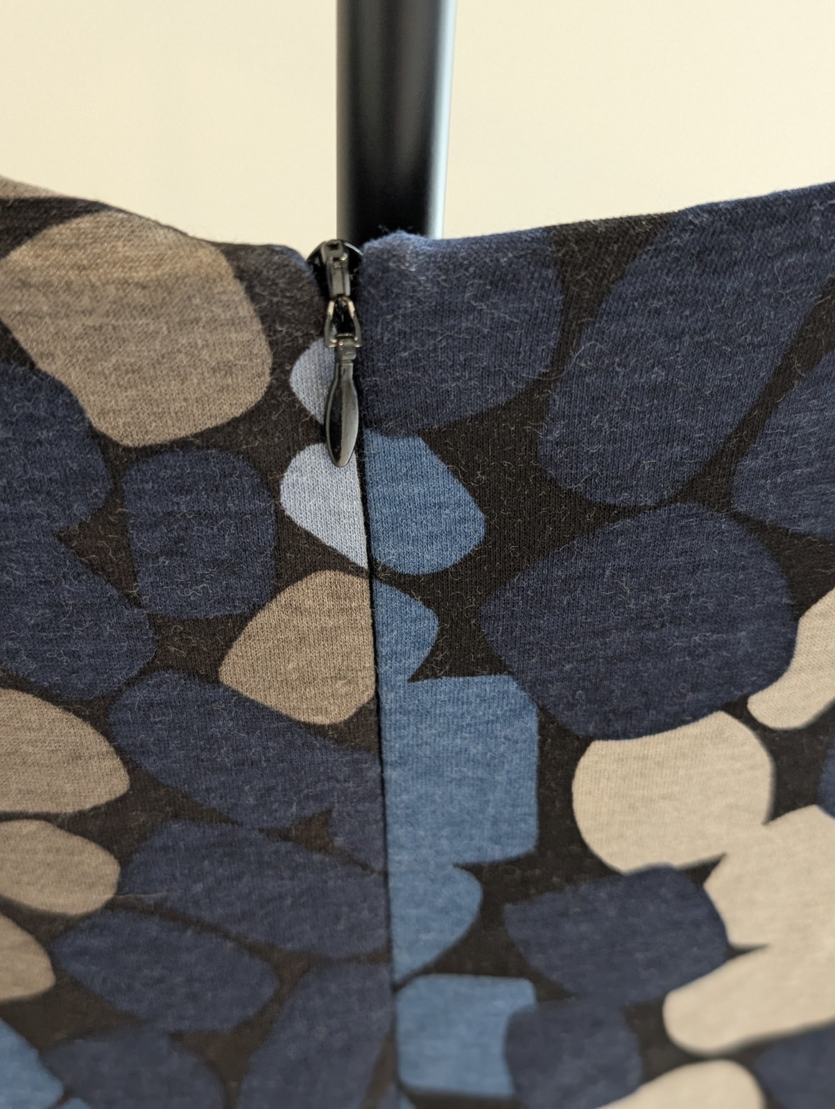 David Meister Sheath Black Blue 3/4 Long Sleeve Career Church Party sz 8 NWT