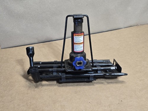 2000 2011 FORD RANGER EXTENDED CAB JACK WITH TOOLS - Picture 1 of 6
