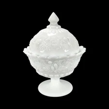 Westmoreland White Milk Glass Covered Footed Pedestal Candy Dish Bowl Grapes