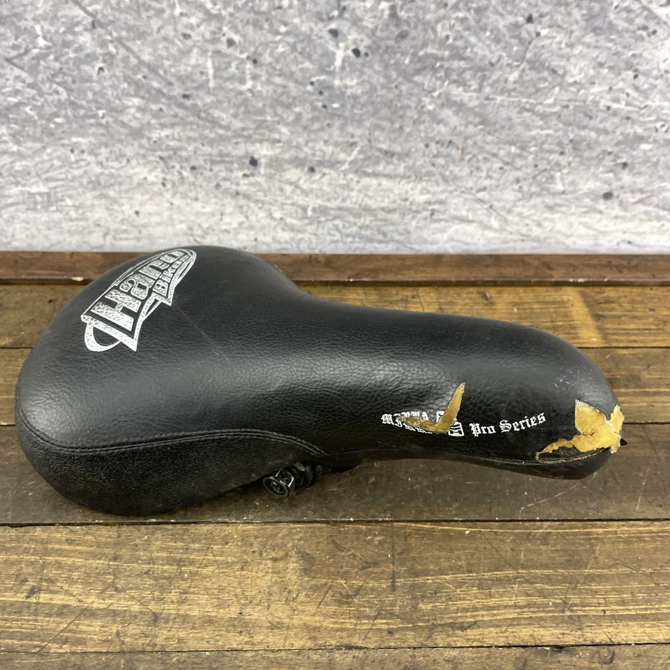 Sillín de asiento BMX Haro Mirra Pro Series años 2000 bicicleta estilo libre recortes Foto 2 de 4