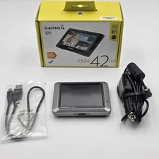 Garmin Nuvi 42LM 4.3" Portable GPS Free Lifetime Maps Cords Instructions 