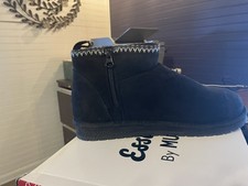 Brand new Essentials by Muk Luks black boots size 10 womens