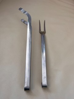 Grillbesteck 2 tlg. Zange und Spieß von Rösle Edelstahl silber top Zustand
