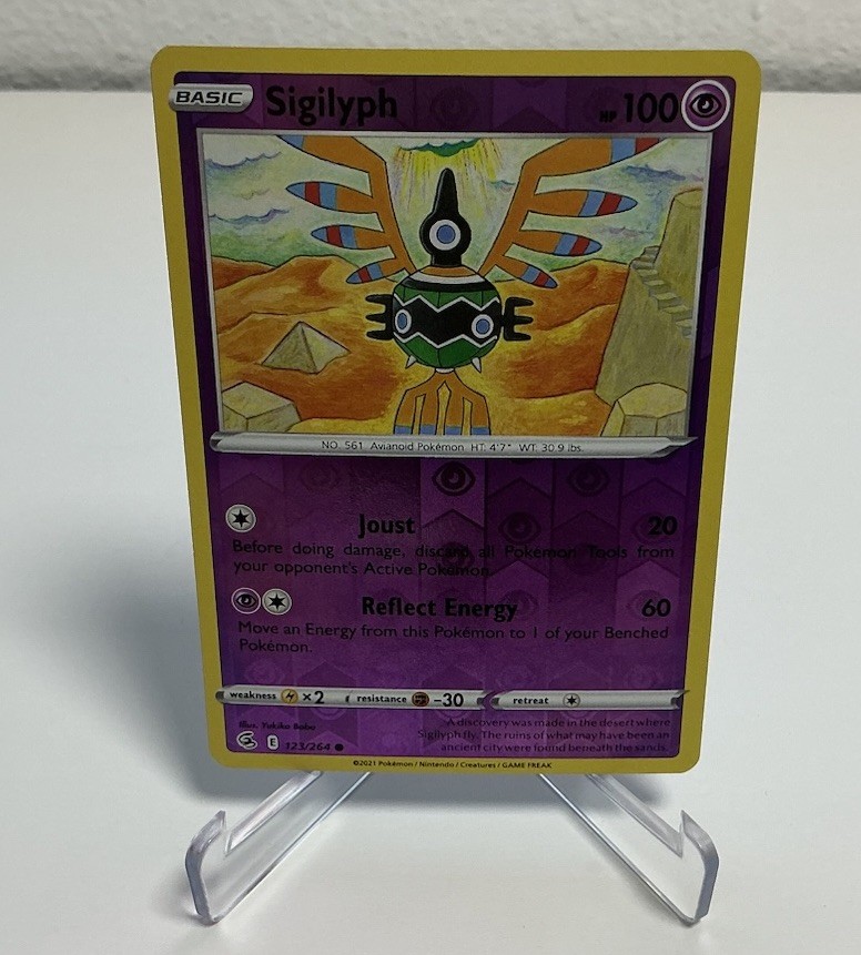 Sigilyph 123/264 Reverse Holo | Fusion Strike | Pokemon Card