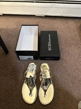 womens fashion flat sandals