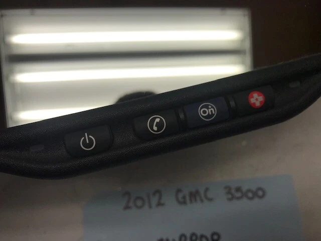07-13 CHEVROLET GMC SIERRA 3500HD 2500HD REARVIEW MIRROR W/ ONSTAR - Image 4 of 4