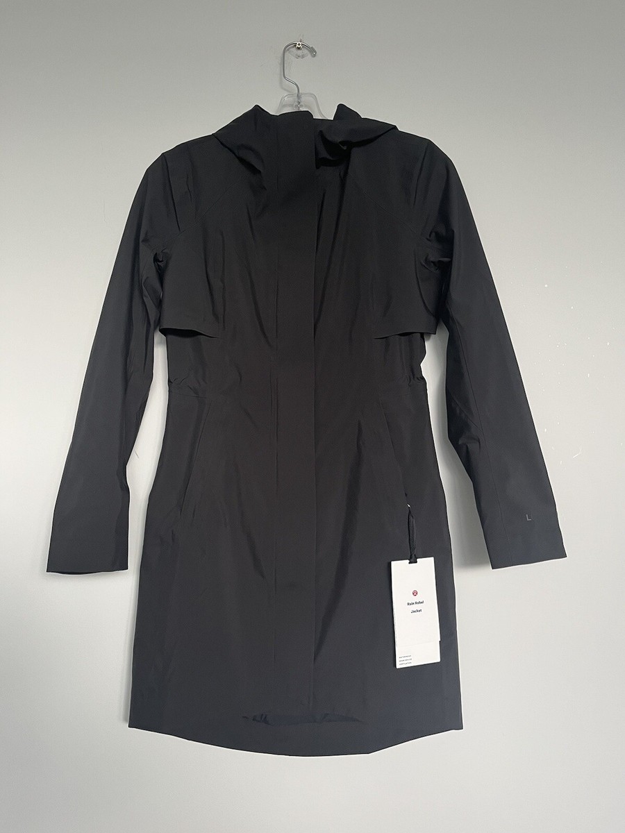 【lululemon】 Rain Rabel サイズ4 lululemon】 Rain Rabel サイズ4 lululemon rain rebel jacket