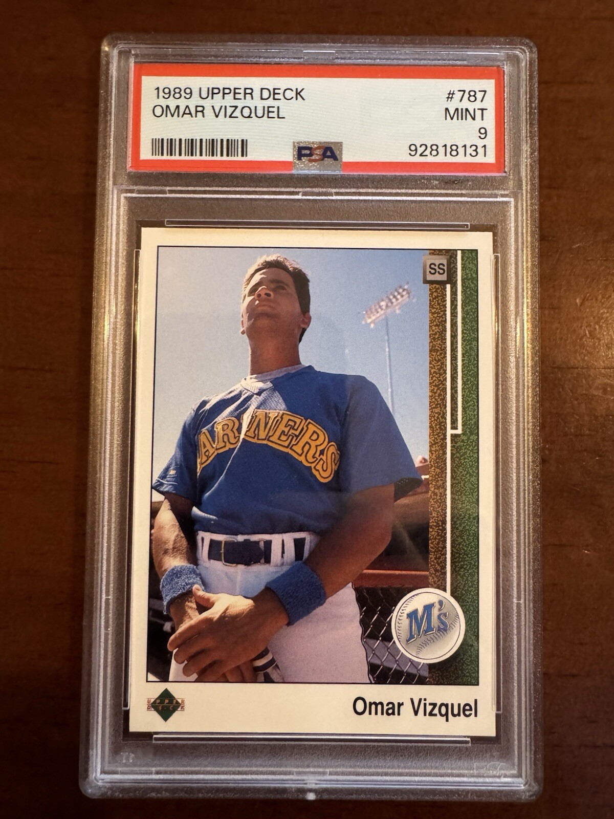 1989 Upper Deck Omar Vizquel Rookie RC #787 PSA 9 MINT CENTERED & GORGEOUS