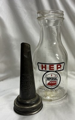 Vintage HEP Imperial Refineries Quart Glass Oil Bottle w Metal Spout & Cap