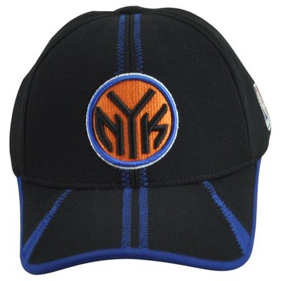 NBA Reebok New York Knicks Flex Fit One Size Adults Curved Bill Black Hat Cap
