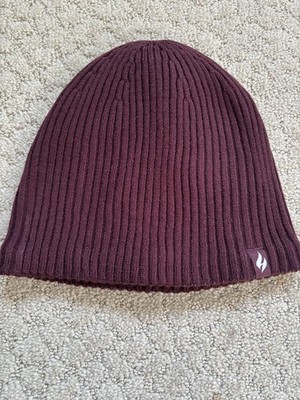 Women's Heat Holders ribbed hat (wine color), never worn - one size fits all 