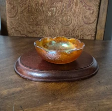 VTG JEANETTE Crackle Marigold Iridescent Glass Scalloped Edge 4.25" Berry Bowls