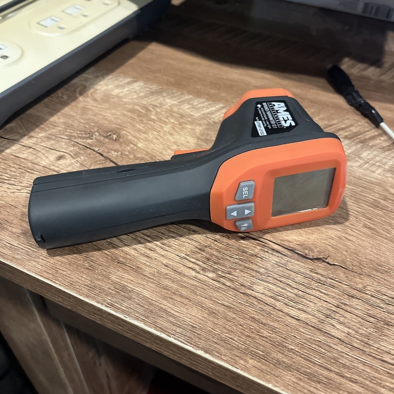 AMES 12:1 Infrared Laser Thermometer : Compact : Non Contact : Laser Targeting