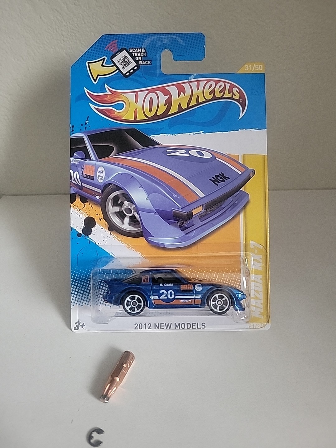 2012 Hot Wheels Mazda RX 7 New Models #31 BENT CARD CORNERS 