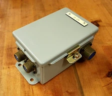 Hoffman A-604CH Hinged Enclosure Box 6" x 4" x 3" - USED