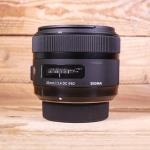 Used Sigma 30mm F1.4 Art DC HSM Lens - Nikon