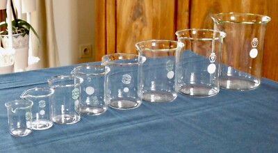 RARE Series 8 Measure LABORATORY BEAKERS PYREX Glass Spout 30ml to 1L
