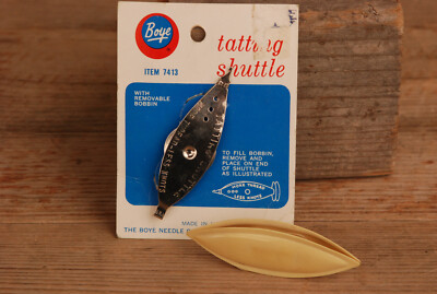 Vtg BOYE Tatting Shuttle On Card Plus Bakelite Shuttle
