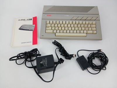 ATARI 65XE Personal Computer w Power A/V Cable & Manual NTSC TESTED WORKS