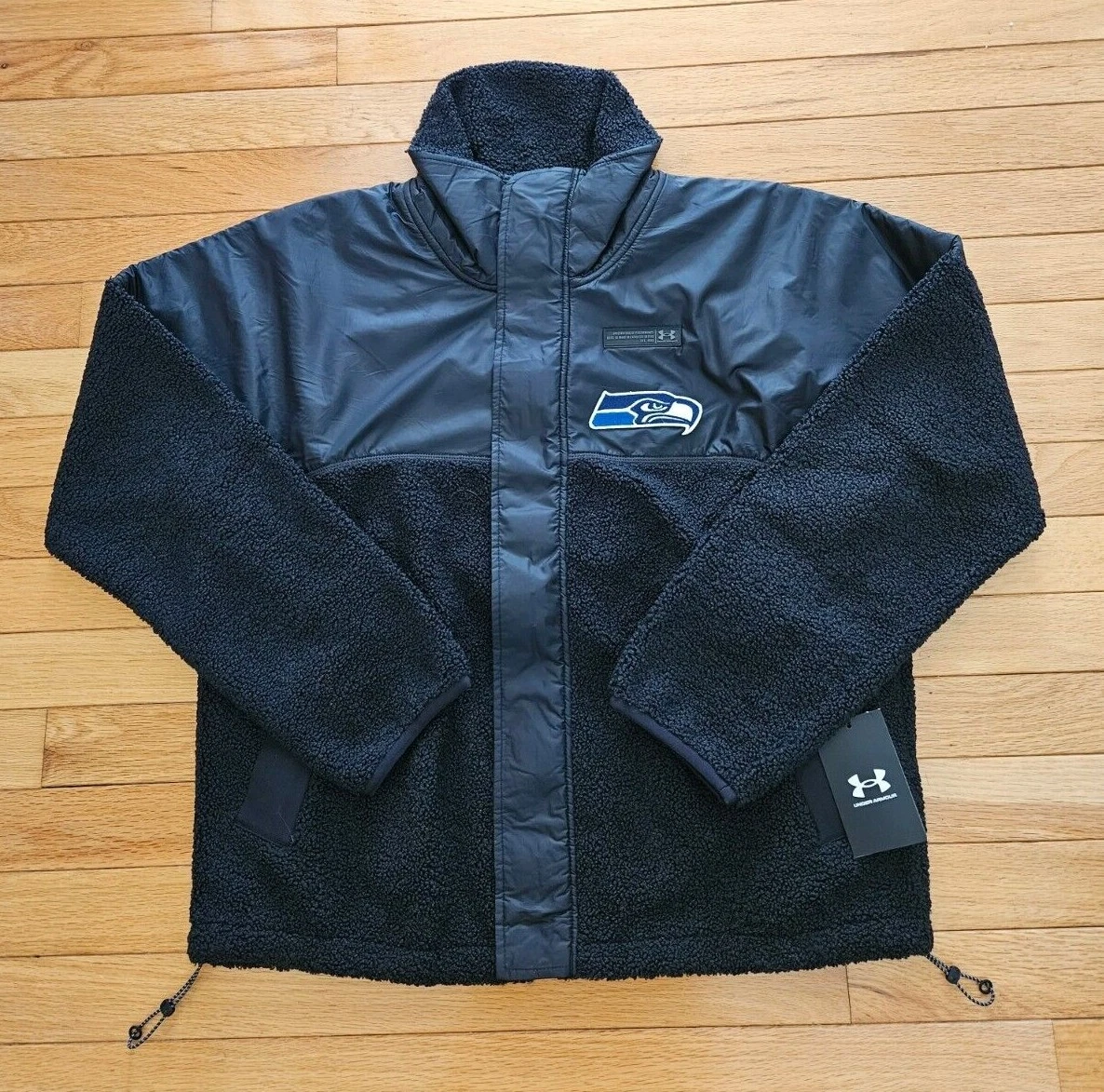 Seattle Seahawks Under Armour Mission Boucle Jacket Swacket for Ladies NWT