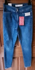 Levi Strauss Signature Womens Shaping High Rise Super Skinny Denim Jeans 6 W28