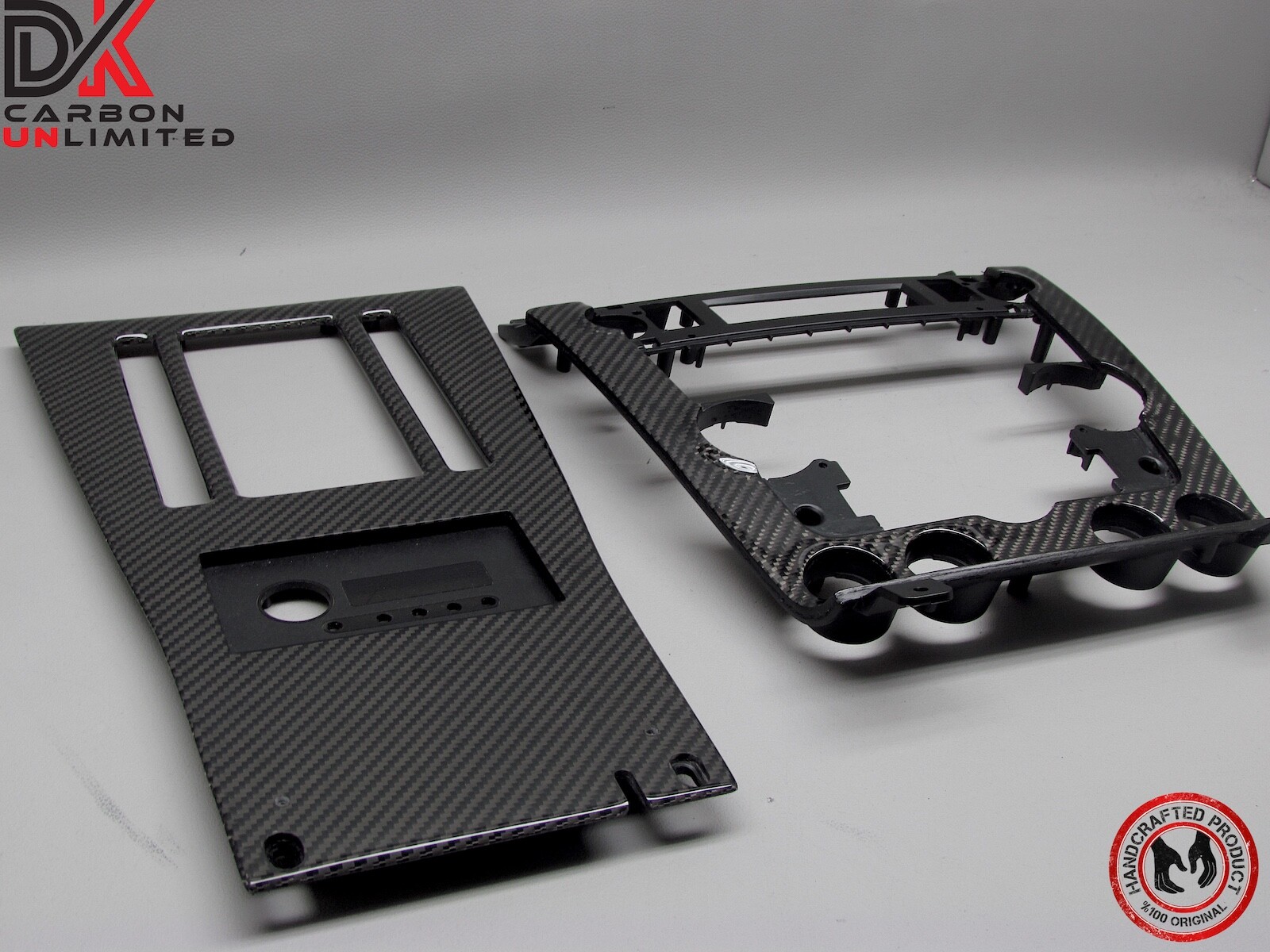 Aston Martin DBS DB9 Virage Vantage Carbon Console Ski Slope Radio Trim 4pcs Set