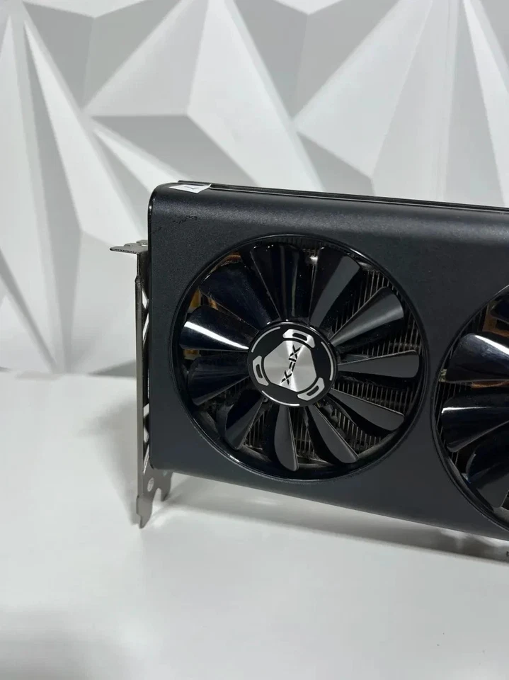 XFX RADEON AMD 5700XT 8GB - USED - BLACK - 4X OUTPUT - Image 2 of 4